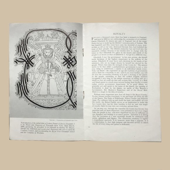 A Rare 1953 Coronation Booklet from the City of Council of Newcastle upon Tyne - Picture 8 of 11